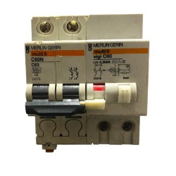 Interruttore Magnetotermico Differenziale Merlin Gerin Multi 9 C60N 400V
