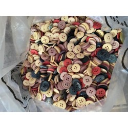 STOCK DI BOTTONI DI VARIE...