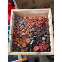 BOTTONI IN METTALO, LEGNO, PLASTICA 60 PEZZI A SCELTA COLORI MISTI E VARIE MISURE