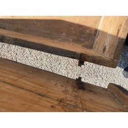 Antica Cassapanca Rustica in Legno – Da restaurare